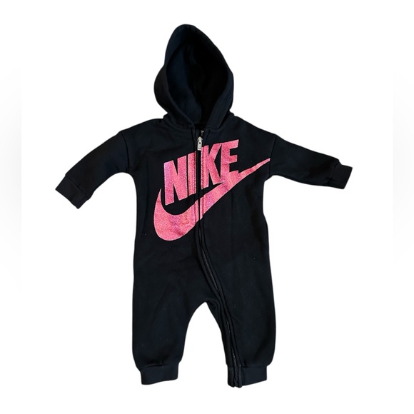 Nike Other - Baby Girl Nike Hooded Romper Size 6 M